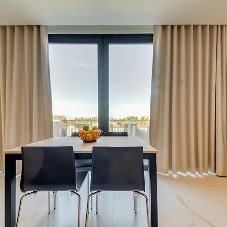Lägenhetshotell Mayfair By Premier Mt