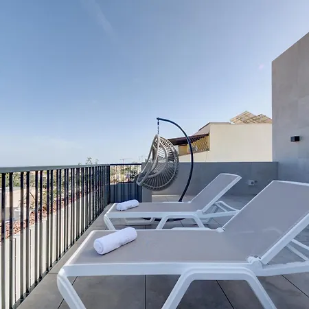 Mayfair By Premier Mt Aparthotel 4*