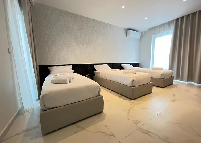 Mayfair By Premier Mt 4*