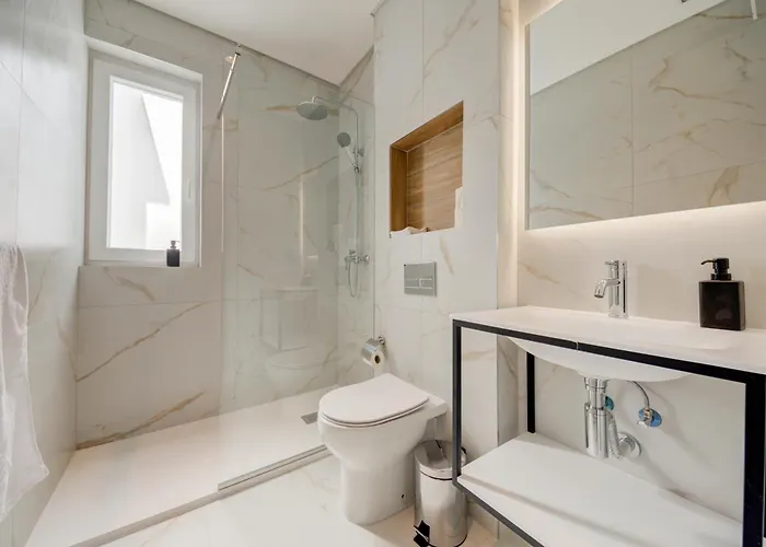 Aparthotel Mayfair By Premier Mt