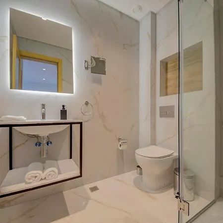 Mayfair By Premier Mt 4*