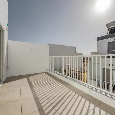 Mayfair By Premier Mt 4*