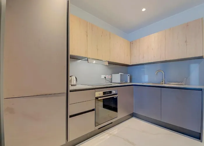 Mayfair By Premier Mt Lejlighedshotel 4*