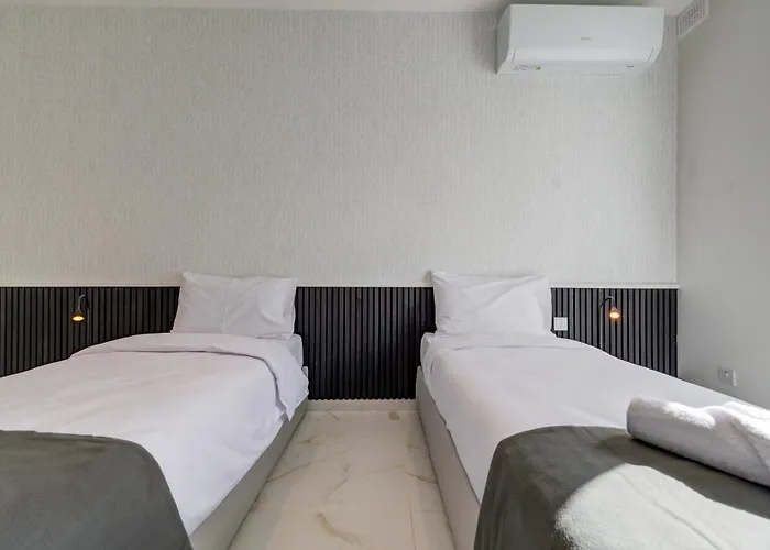 Mayfair By Premier Mt 4*